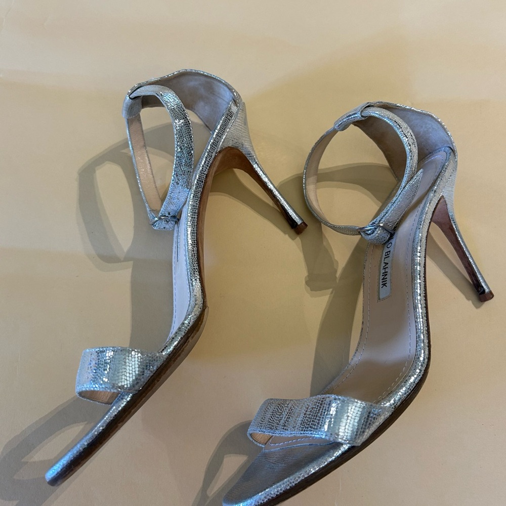 Manolo Blahnik Heels Silver Metallic Open Toe Size 9.5 or IT 39.5